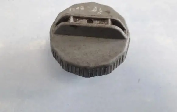 Fuel tank filler cap