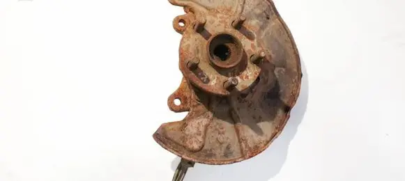 Toyota Avensis T250 Front wheel hub