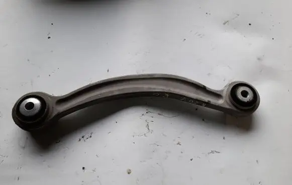 Mercedes-Benz E A207 Rear control arm 20409