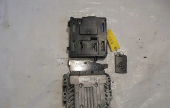 Engine ECU kit and lock set
