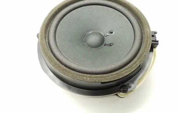 Ford Focus Front door speaker AA6T18808AA