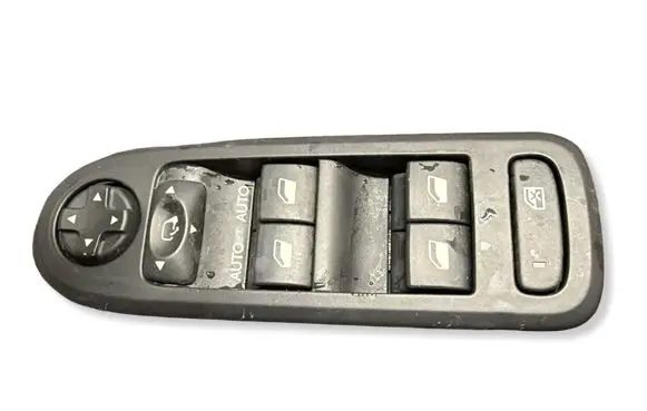 Citroen C3 Electric window control switch 30170269