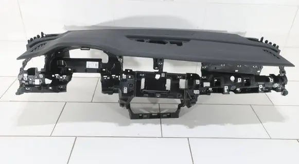 Audi Q7 4M Dashboard 