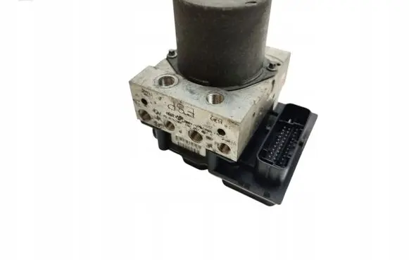 Audi A4 S4 B5 8D Master brake cylinder