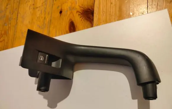 Volkswagen Golf Plus Rear door window switch trim 5M0867180A 7L6959855B 5M0686040