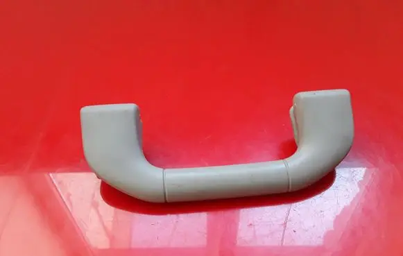 Mercedes-Benz C W204 Front interior roof grab handle A2048100051