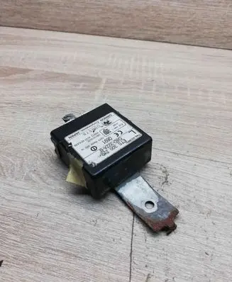 Mazda Premacy Other control units/modules G8D322AB