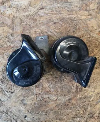 Renault Espace - Grand espace IV Horn signal 8200266404 8200266404A