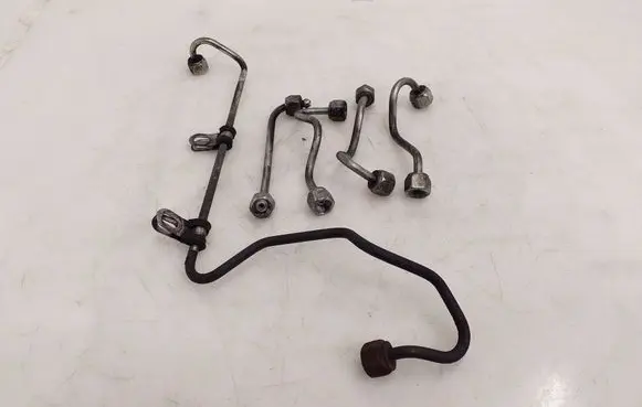 Ford Transit Custom Fuel injector supply line/pipe 