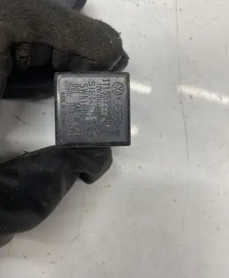 Volkswagen Golf II Other relay