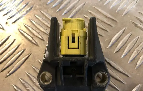 Subaru Legacy Airbag deployment crash/impact sensor 98231AG000 2521000080