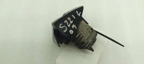 Mercedes-Benz S W221 Front door lock (next to the handle) A2217600177
