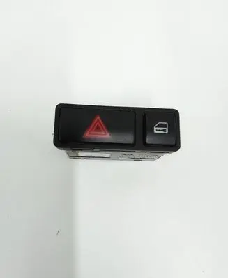 BMW 3 E46 Hazard light switch 8368920 61318368920
