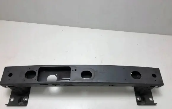 Land Rover Discovery 5 Front bumper support beam HY3210005A LR080004