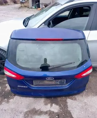 Ford Mondeo MK V Tailgate/trunk/boot lid 011