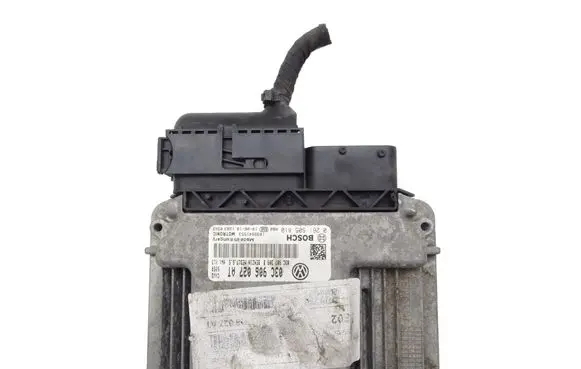 Volkswagen Scirocco Engine control unit/module ECU 03C906027AT 03C907309B 0261S05810