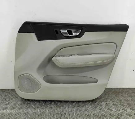 Volvo XC60 Front door card panel trim 32282386