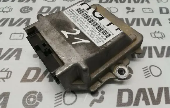 Chrysler Voyager Airbag control unit/module 04748604AA 0285001466 TMD017107916