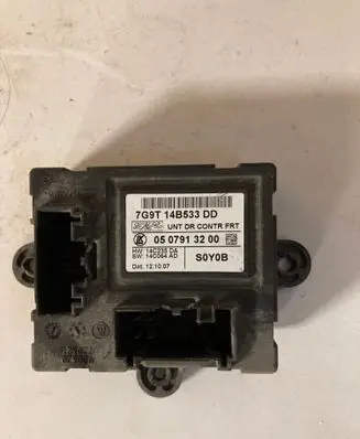 Volvo S80 Door control unit/module 7G9T14B533DD