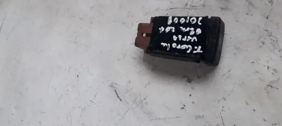 Toyota Corolla Verso E121 Windscreen/window heater switch 153337