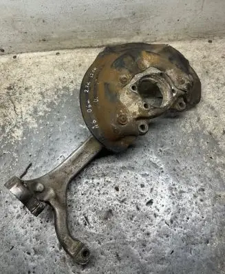 Audi A6 S6 C6 4F Front wheel hub
