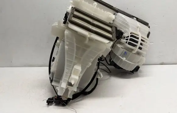 Opel Adam Interior heater climate box assembly 39193492U 5BK300000 0013717B