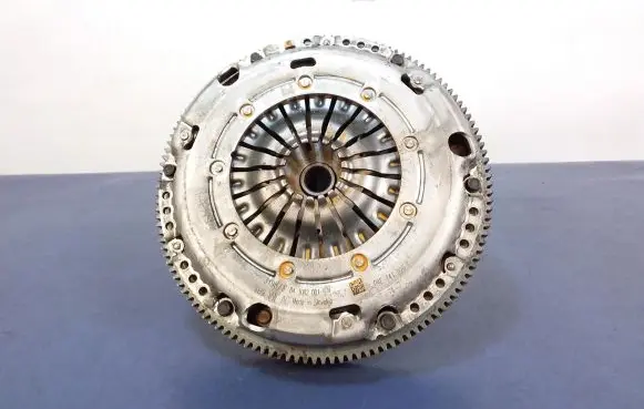 Skoda Octavia Mk3 (5E) Clutch set kit 04E141026E