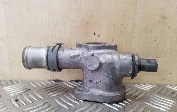 Ford Galaxy Engine coolant pipe/hose 038121133J