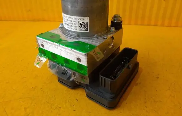 Mercedes-Benz A W177 ABS Pump A1779006207