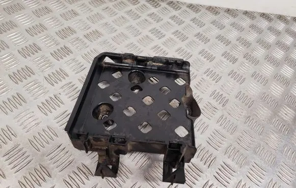 Audi Q5 SQ5 Engine control unit holder 80A907647A