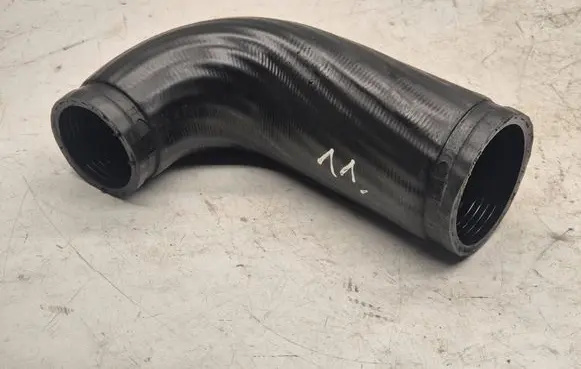 Volvo V70 Intercooler hose/pipe 08699419