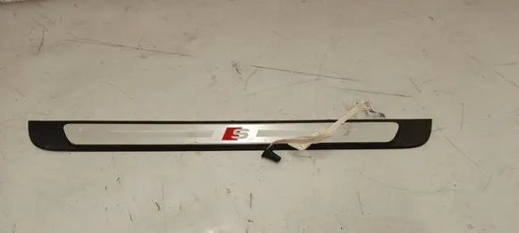 Audi A3 8Y Front sill (body part) 8Y0947417A S-LINE