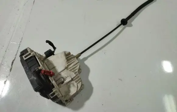 Chrysler Sebring (JS) Rear door lock 