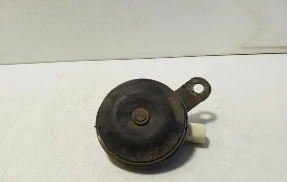 Honda CR-V Horn signal E13000514