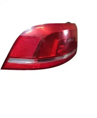 Volkswagen PASSAT B7 Rear/tail lights 3AF945096C