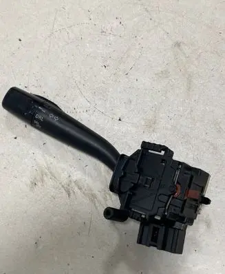 Toyota Camry Indicator stalk CS367