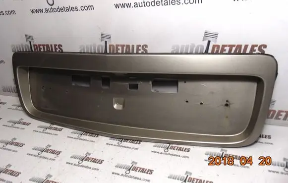 Nissan Primera Tailgate trim 84810AU300