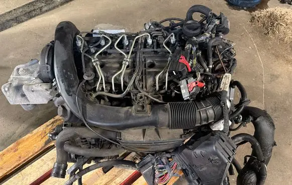 Volvo XC70 Engine D5244T15