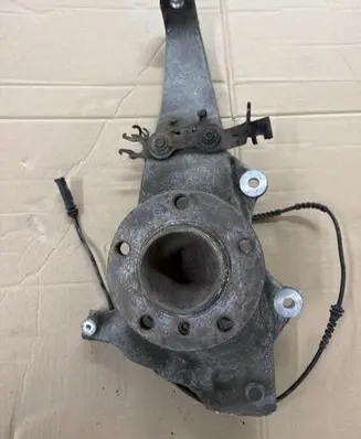 BMW 5 F10 F11 Front wheel hub spindle knuckle