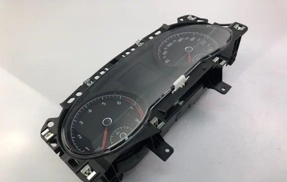 Volkswagen Golf VII Speedometer (instrument cluster) 5G1920740A