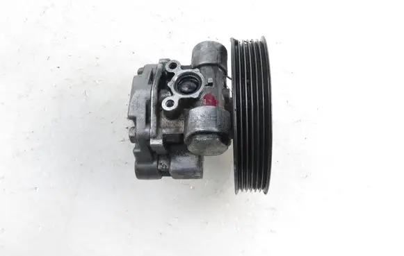 Mazda 3 I Power steering pump 