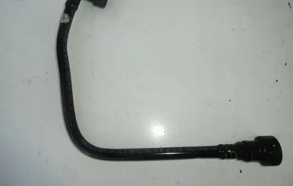 BMW 7 E65 E66 Fuel line pipe 6760537