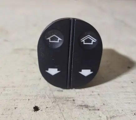 Ford Fiesta Other switches/knobs/shifts 37SYY361 589F23