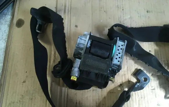 Audi Q5 SQ5 Front seatbelt