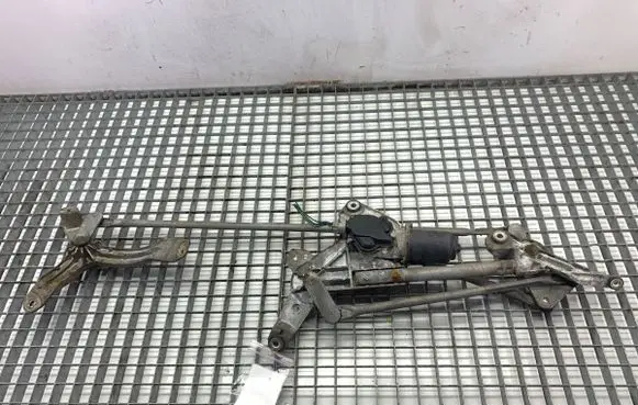 Mitsubishi Grandis Front wiper linkage and motor 