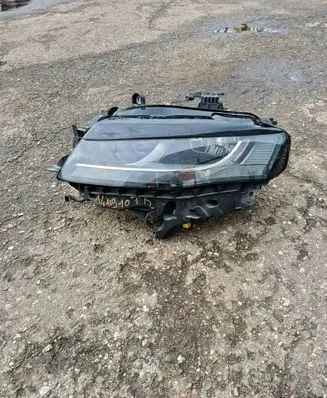 Audi A4 S4 B8 8K Headlight/headlamp 8K0941029 1307022852 LE07A6163