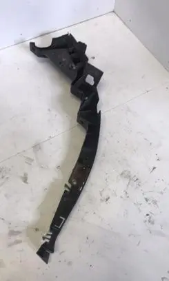 Volkswagen PASSAT B5 Front bumper mounting bracket 3B0807049