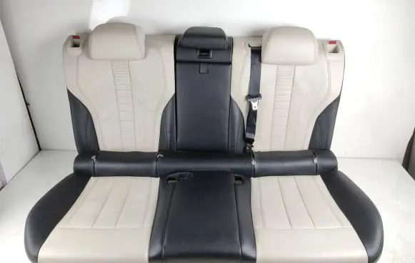 BMW X6 F16 Rear seat 
