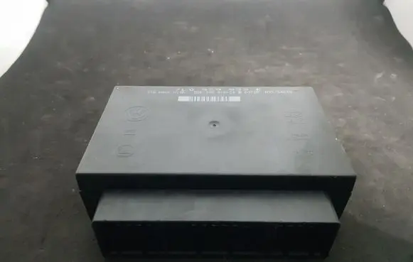 Volkswagen Touareg I Comfort/convenience module 7L0959933E