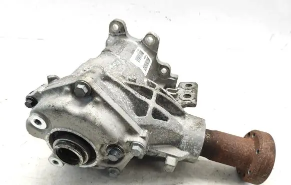 Volvo XC40 Gearbox transfer box case P31492988 T5592135 31492988